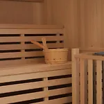 Boutique 4*